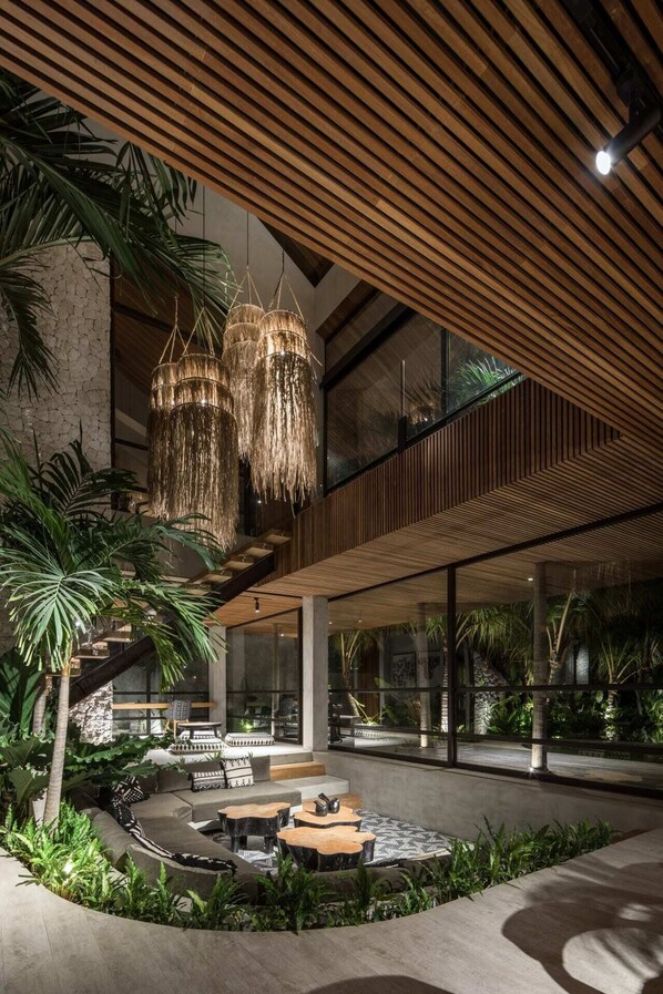 Interior - Exceptional Architect's 5BR Villa, an Oasis Gem in Canggu Centre (Canggu)