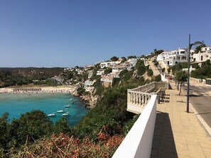 Property grounds - Modern apartment with a fantastic view Vistamar 3 (Cala en Porter)