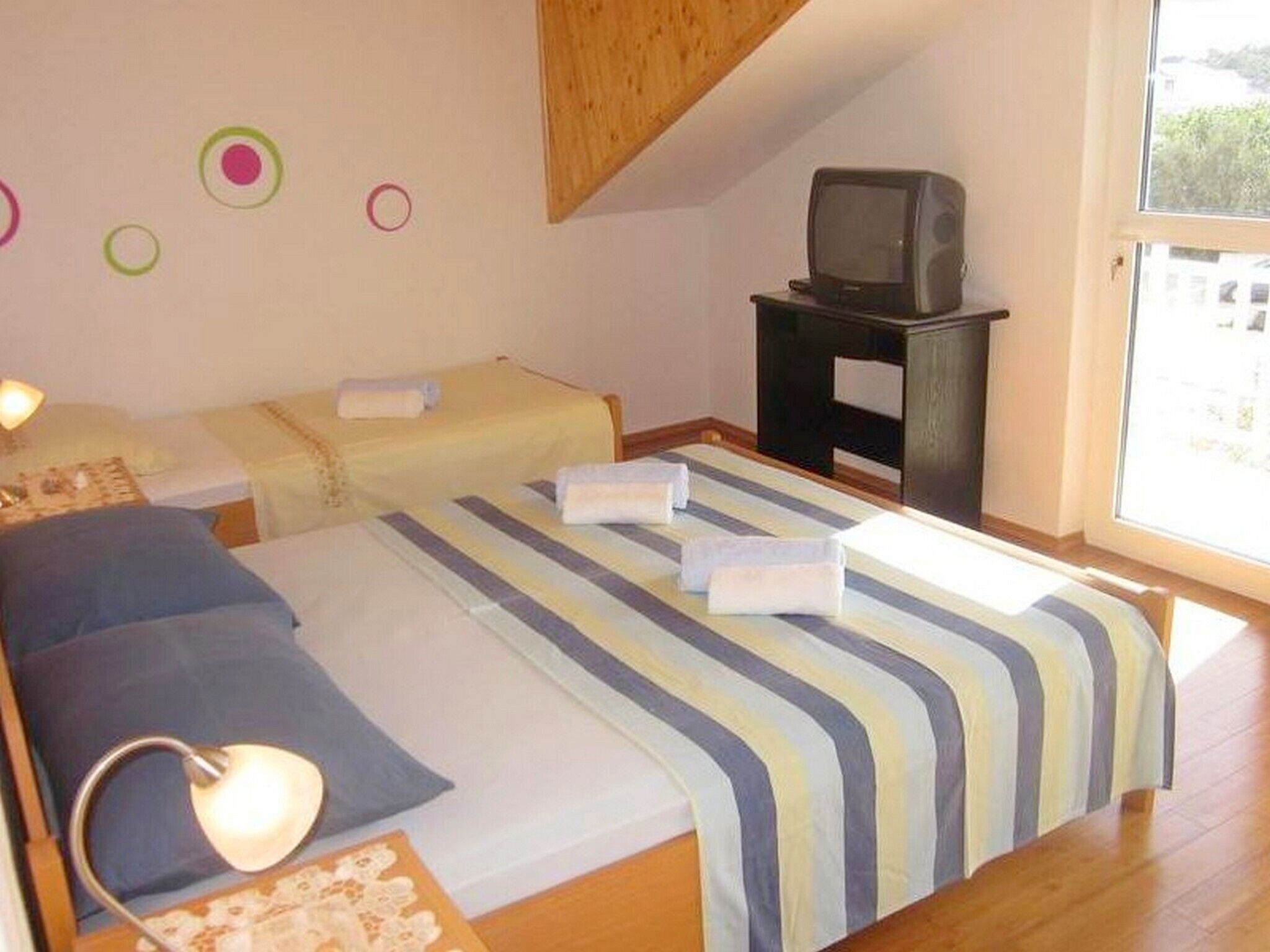 1 dormitorio, Internet, ropa de cama