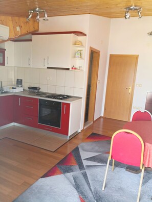 Private kitchen - Apartments Stojan, (16317), Hvar, hr (Hvar)