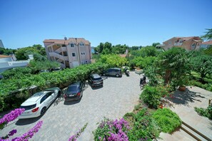 Overnatningsstedets område