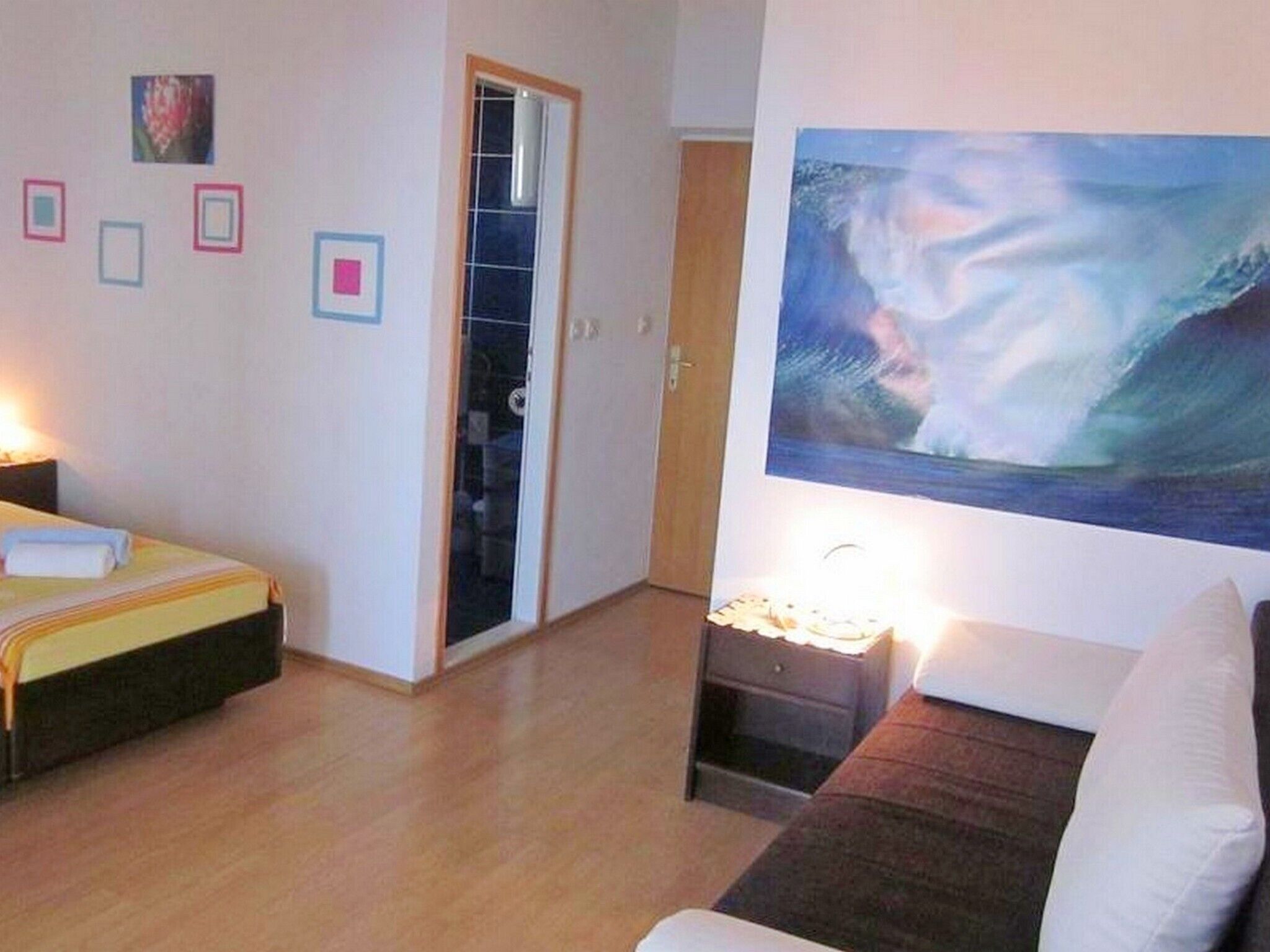 1 habitación, internet y ropa de cama 