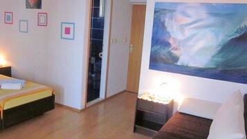 1 habitación, internet y ropa de cama