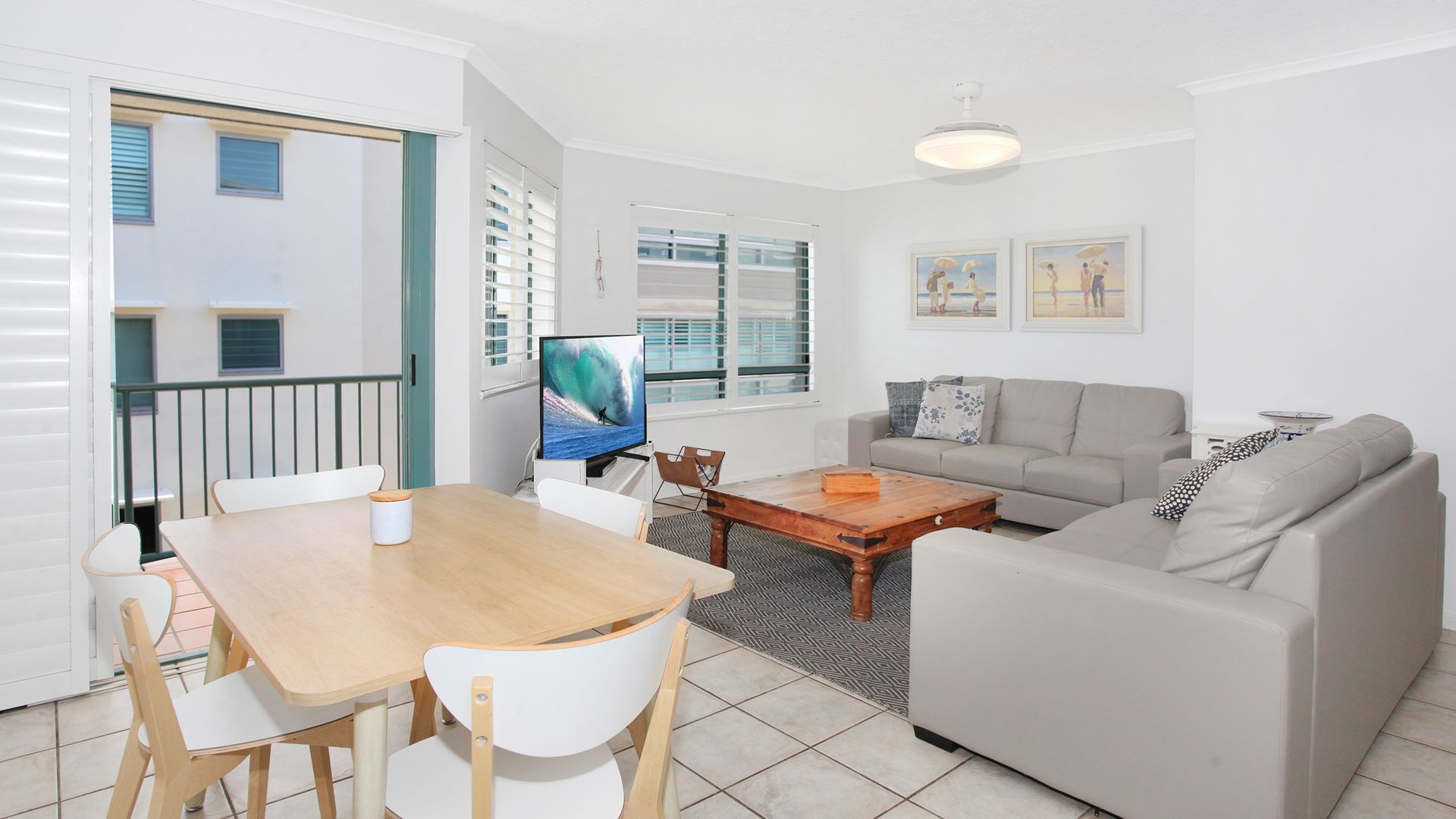 Harbour View 9 - Bright & Beachy Three Bedroom Apartment with Private Rooftop