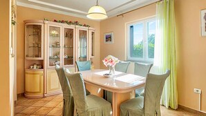 Dining - Villa Goranka, (16370), Ripenda Kras, hr (Ripenda Kras)