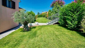 Property grounds - Villa Goranka, (16370), Ripenda Kras, hr (Ripenda Kras)