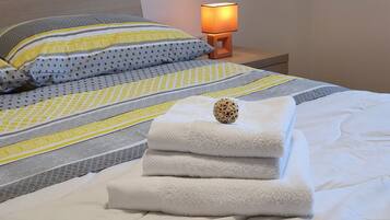 Villa (Four-Bedroom Apartment with Private P) | 4 bedrooms, cribs/infant beds, free WiFi