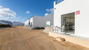 屋外ダイニングエリア