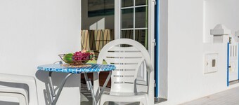 Holiday Home "El Sombrerito 1" with Sea View & Wi-Fi