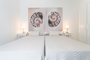 2 chambres, Wi-Fi gratuit, draps fournis