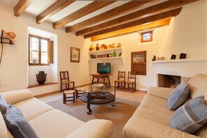Fireplace - Holiday Home "Butxaco" with Mountain View, Pool, Garden & Wi-Fi (Pollença)
