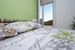 Vila (Three-Bedroom Villa with Private Pool) | 3 quartos, berços (sobretaxa), Wi-Fi de cortesia
