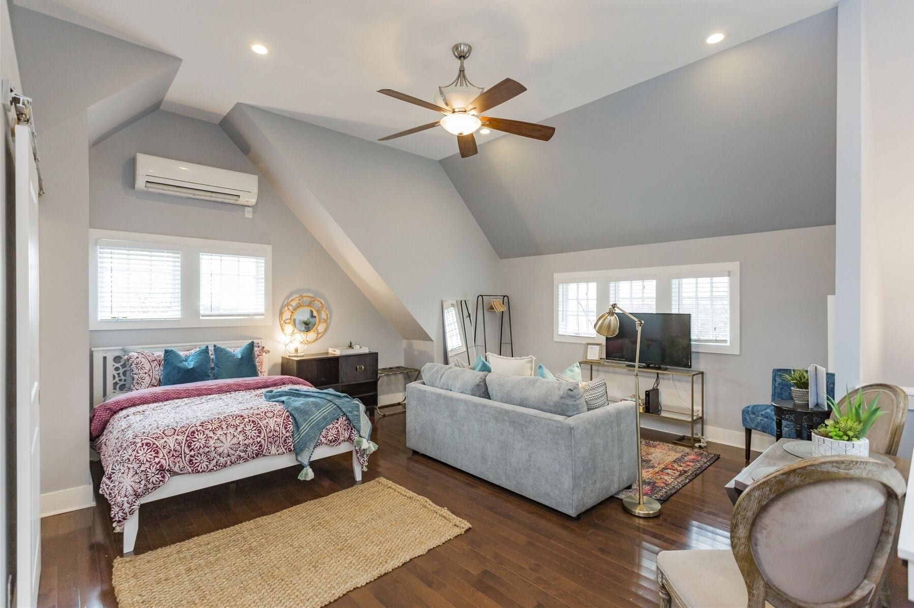 Schreibtisch, Bügeleisen/Bügelbrett, WLAN, Bettwäsche