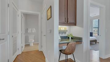 1 bedroom, iron/ironing board, WiFi, bed sheets