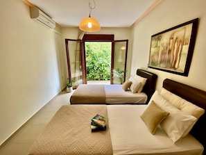 2 bedrooms, iron/ironing board, WiFi, bed sheets