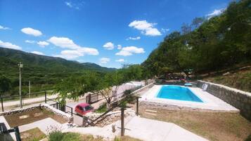 Piscina all'aperto