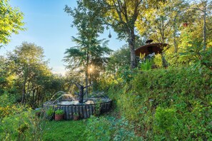 Children's activities - Oak Climbing Resort (Dhari)