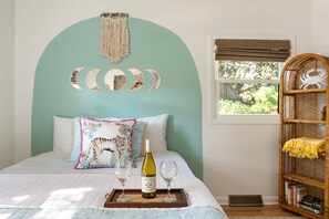 2 makuuhuonetta, silitysrauta/-lauta, ilmainen internet