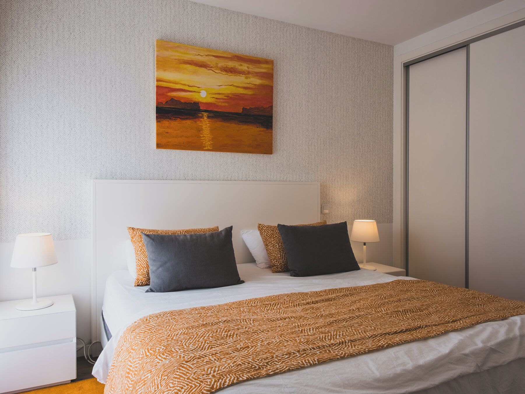 3 slaapkamers, reisbedje, gratis wifi, beddengoed
