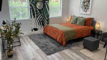 1 chambre, bureau, fer et planche à repasser, accès au Wi-Fi (inclus)