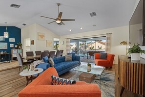 スマートテレビ