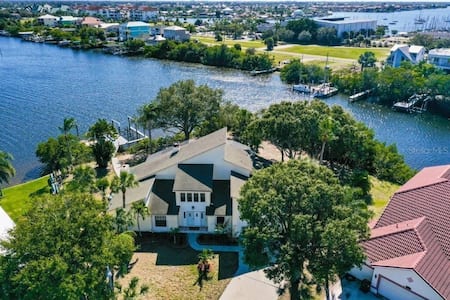 Apollo Beach Private vacation home