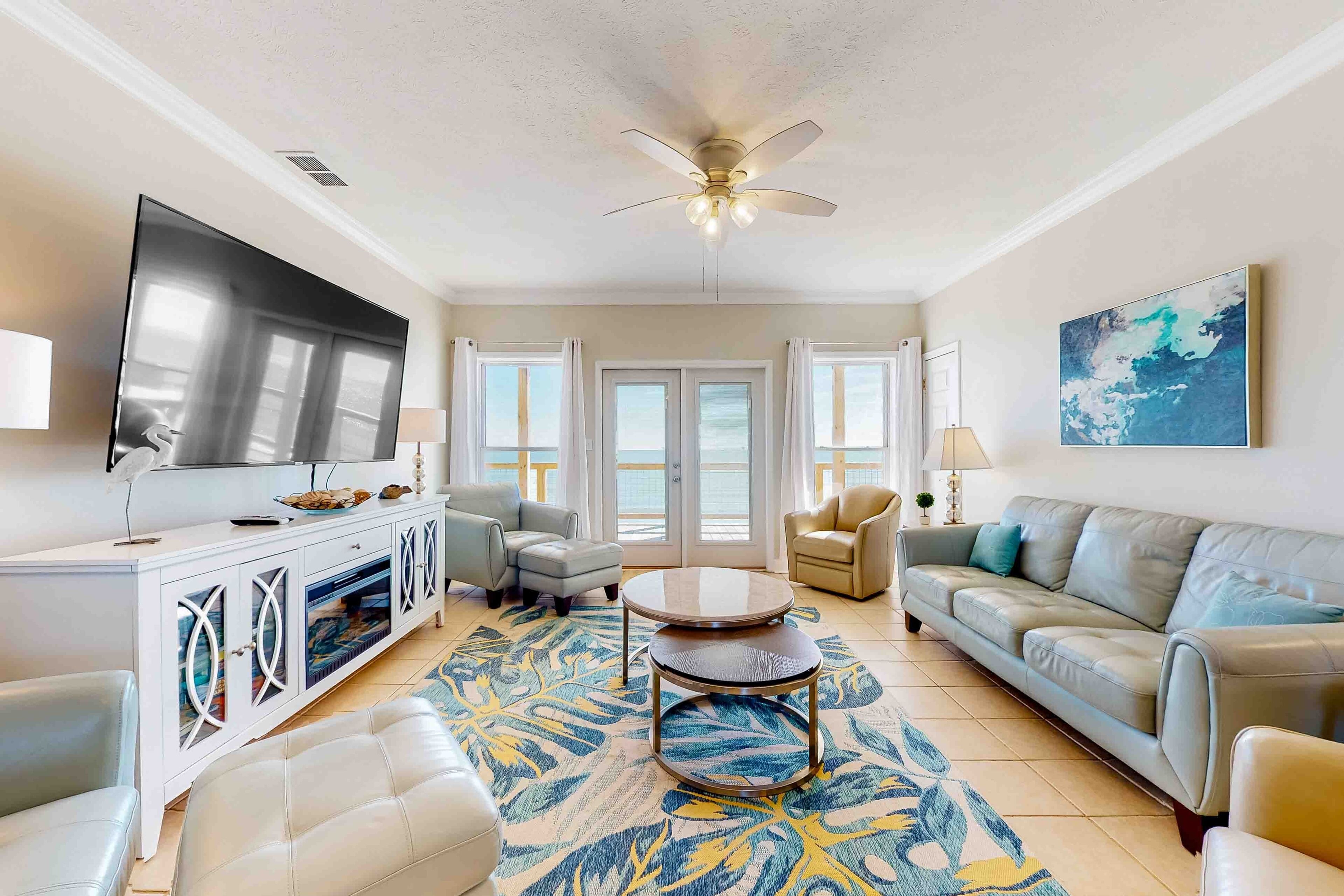 Fernseher, DVD-Player, Bücher