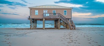 Spacious, Beachfront Home w/ Free WiFi, Central A/C, & a Furnished Deck