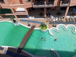 Piscina externa, piscina aquecida