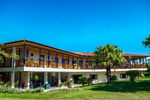 Exterior - Hotel BonVoyage Tumbaga (Armenia)