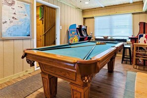 غرفة الألعاب