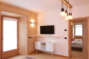 2 bedrooms, soundproofing, iron/ironing board, free WiFi - Alpine atmosphere in the center of Bormio - BIKE FRIENDLY (bormio)