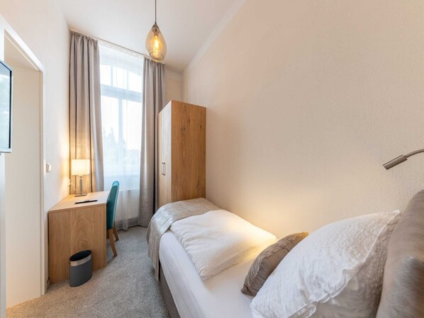 Nicht klassifiziertes Bild, 1 von 8, Schaltfläche