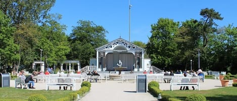 Espace banquet en plein air