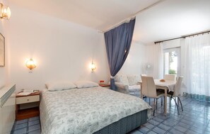 2 chambres, Wi-Fi gratuit, draps fournis