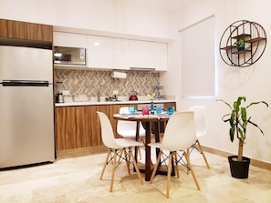 Unclassified image, 2 of 31, button - Bahay, Condo Chic design, Equipped, fast Wifi (Playa del Carmen)