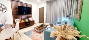 TV, offices - Bahay, Condo Chic design, Equipped, fast Wifi (Playa del Carmen)