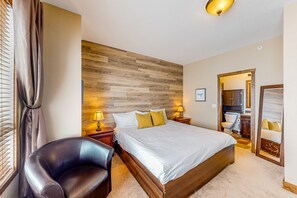 3 Schlafzimmer, Bügeleisen/Bügelbrett, WLAN, Bettwäsche