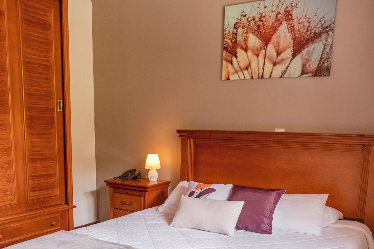 Wi-Fi gratuit, draps fournis