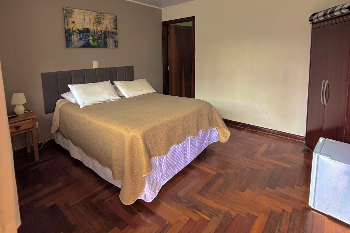 Habitación estándar doble | Wifi gratis y ropa de cama