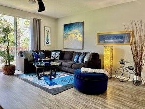 Smart TV, video games, table football, books - Upscale Stay: Minutes from Parks, Convention Center and attractions. (Orlando)