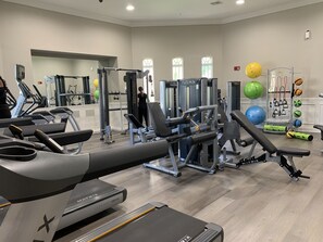 Fitness facility - Upscale Stay: Minutes from Parks, Convention Center and attractions. (Orlando)