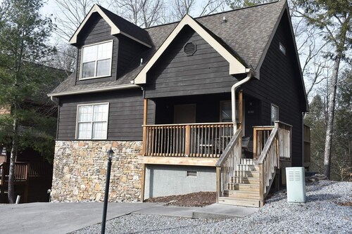 Brookstone Retreat: Your Tranquil Oasis in the Smokies