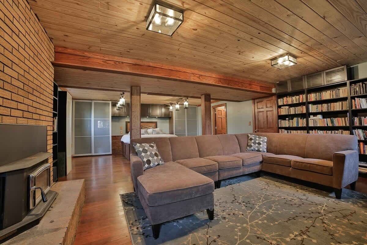 Massive May House W/swim Spa, Shared Pool, Sauna - Chattanooga, TN