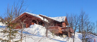 Cozy home in Tuddal with kitchen