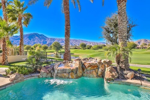 PGA West, private pool and spa outdoor covered TV