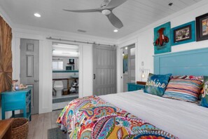 3 bedrooms, iron/ironing board, WiFi, bed sheets - SPECTACULAR, TOTALLY RENOVATED 3 BEDROOM + CONDO ON BEACH, GORGEOUS GULF VIEWS  (Miramar Beach)