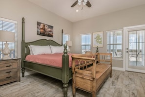 4 Schlafzimmer, Bügeleisen/Bügelbrett, Reisekinderbett, kostenloses WLAN