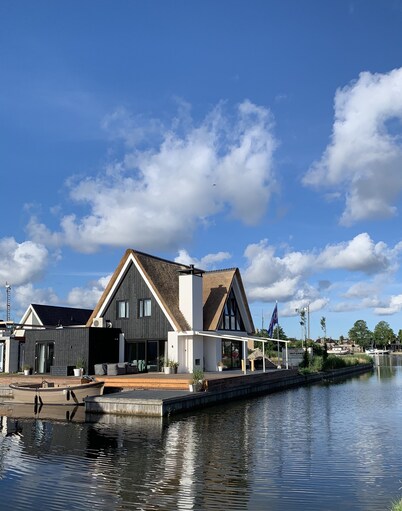 Very luxurious and new vacation villa
