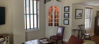 Dollhouse in Central Historic St Michaels